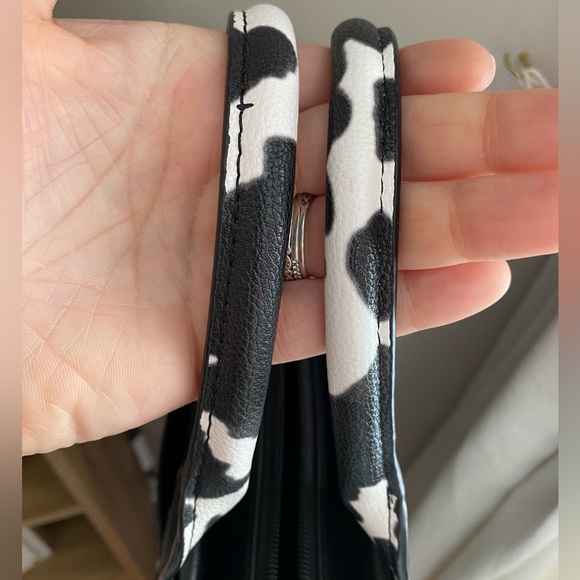 Wrangler Black and White two way Bag - Picture 6 of 15